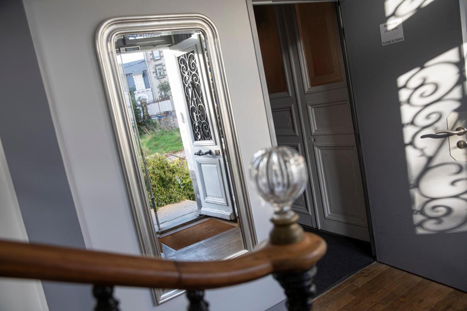 Au Bout Du Quai Hotel Granville Eksteriør billede