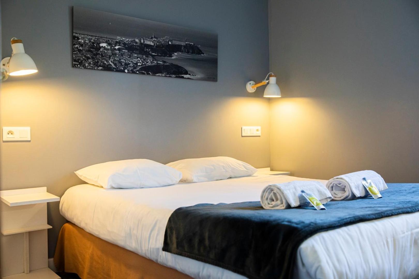Au Bout Du Quai Hotel Granville Eksteriør billede